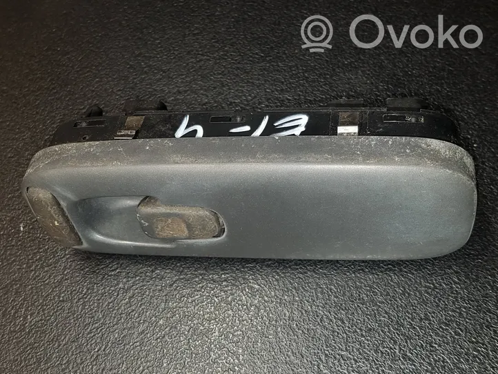 Volvo S70  V70  V70 XC Interrupteur commade lève-vitre 8637142