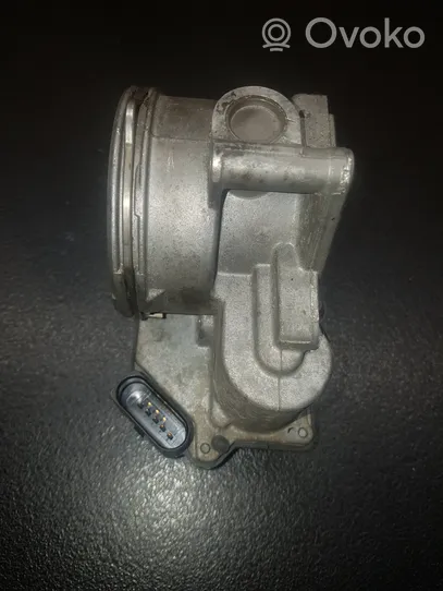 Volkswagen Golf V Throttle valve 03G128063G