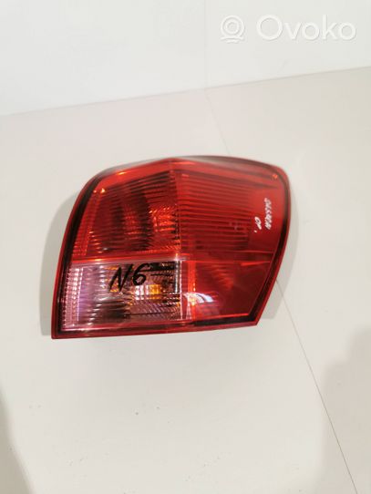 Nissan Qashqai Luci posteriori 89070312