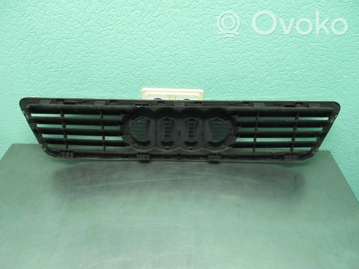 Audi A6 S6 C5 4B Rejilla delantera 4B0853651A