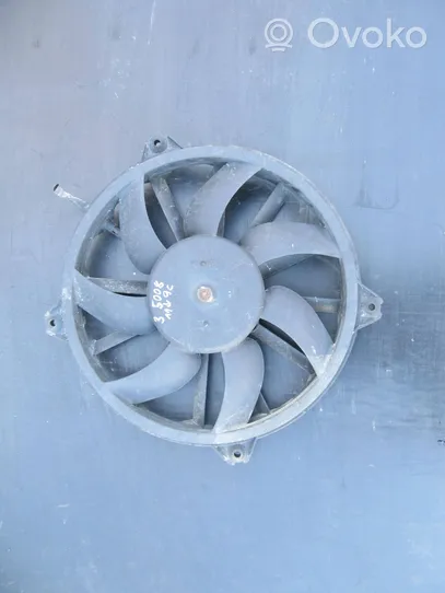 Peugeot 5008 Ventilateur de refroidissement de radiateur électrique 9661571480