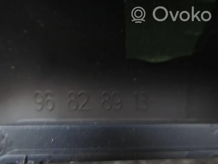 Citroen C3 Picasso Konsola środkowa / Radio / GPS 96828913