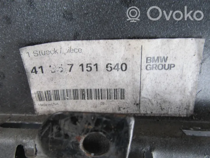 BMW Z4 E85 E86 Błotnik przedni 41357151640