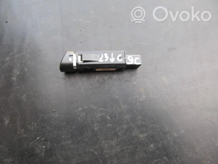 Volvo V40 Cross country Sos button 4970