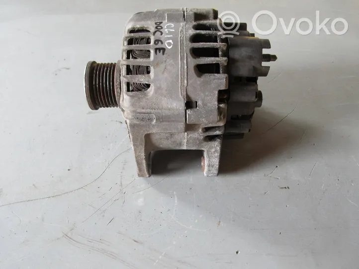 Renault Clio IV Generator/alternator 231007842RA