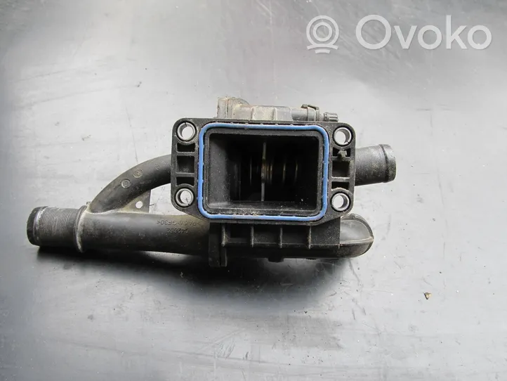 Volvo V40 Cross country Boîtier de thermostat / thermostat 9670253780