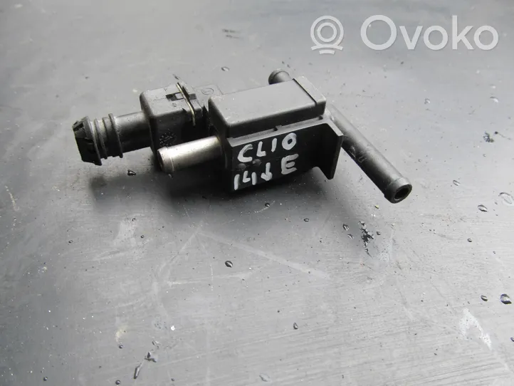 Renault Clio IV Turbolader Druckwandler Magnetventil 8200603558