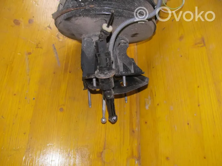 Peugeot 508 Brake booster 9672148480