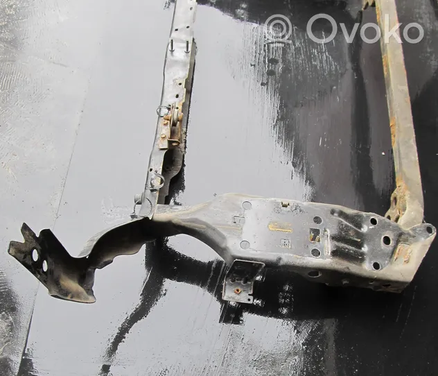 Nissan Qashqai Radiatorių panelė (televizorius) 62500JD20A