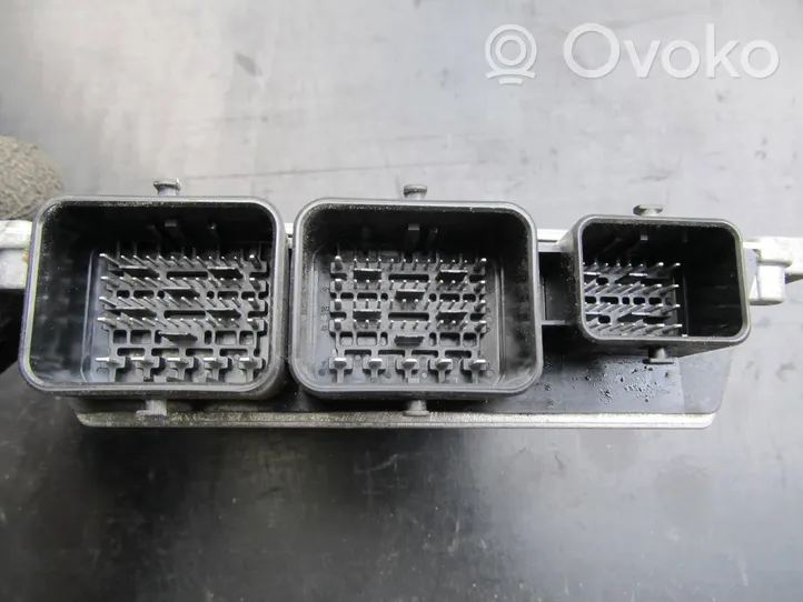 Peugeot 208 Sterownik / Moduł ECU 9805321980