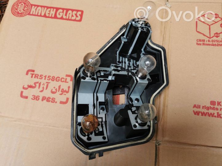 Opel Astra H Tail light bulb cover holder 161391