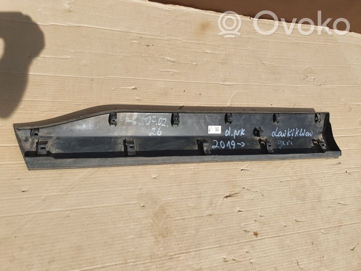 Toyota RAV 4 (XA50) Rivestimento della portiera anteriore (modanatura) 7507342040