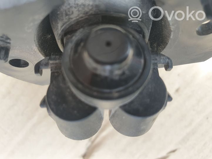 Audi A6 S6 C6 4F Ugello a spruzzo lavavetri per faro 4F0955101