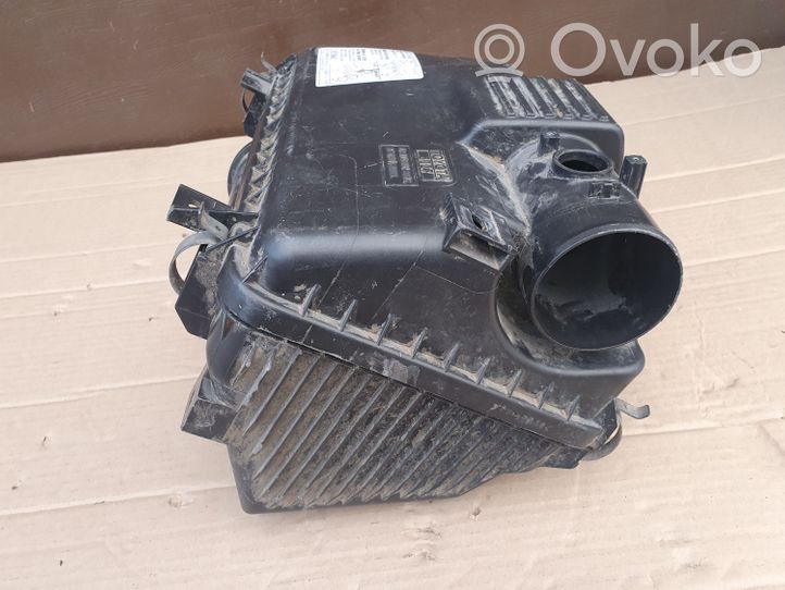 Toyota Land Cruiser (J150) Scatola del filtro dell’aria 1770530170