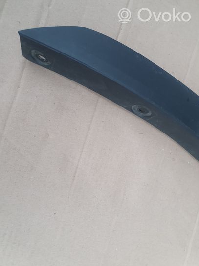 Toyota Highlander XU50 Rivestimento passaruota anteriore 758710E030