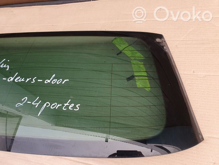 Volkswagen Golf VII Pare-brise vitre arrière 5G6845051R
