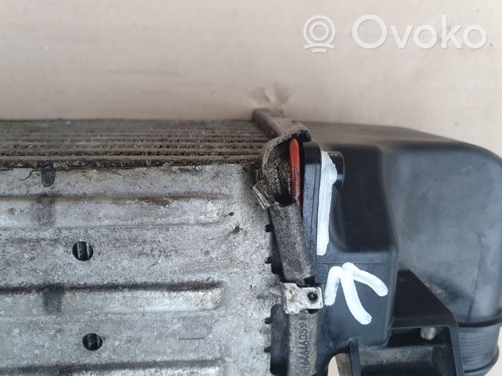 Volvo XC60 Chłodnica powietrza doładowującego / Intercooler 31338236