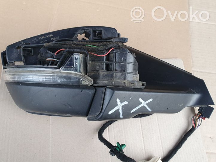 Skoda Karoq Element lusterka bocznego drzwi przednich 57B857934