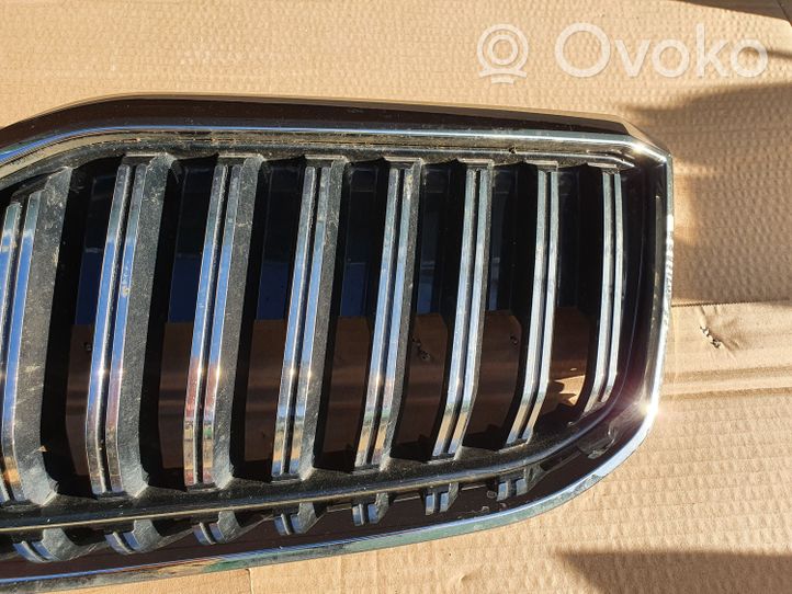 Skoda Superb B8 (3V) Maskownica / Grill / Atrapa górna chłodnicy 3V0853653K