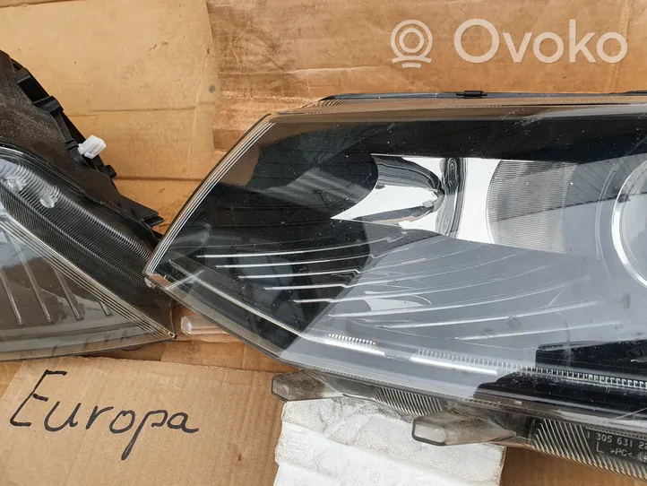 Skoda Octavia Mk3 (5E) Lampy przednie / Komplet 5E1941015B