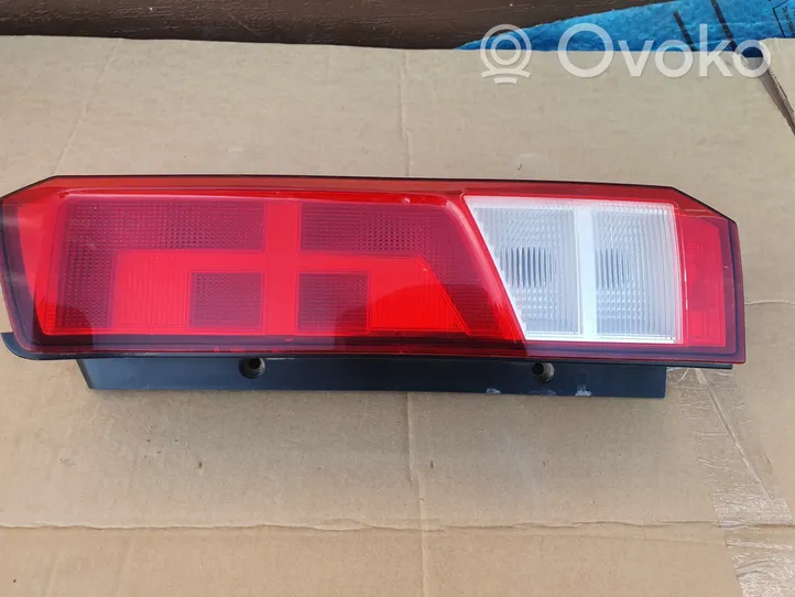 Volkswagen Crafter Lampa tylna 7C0945096D