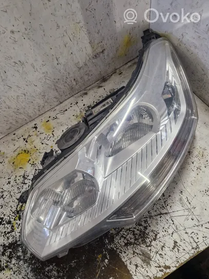 Citroen C5 Lampa przednia 9672694180