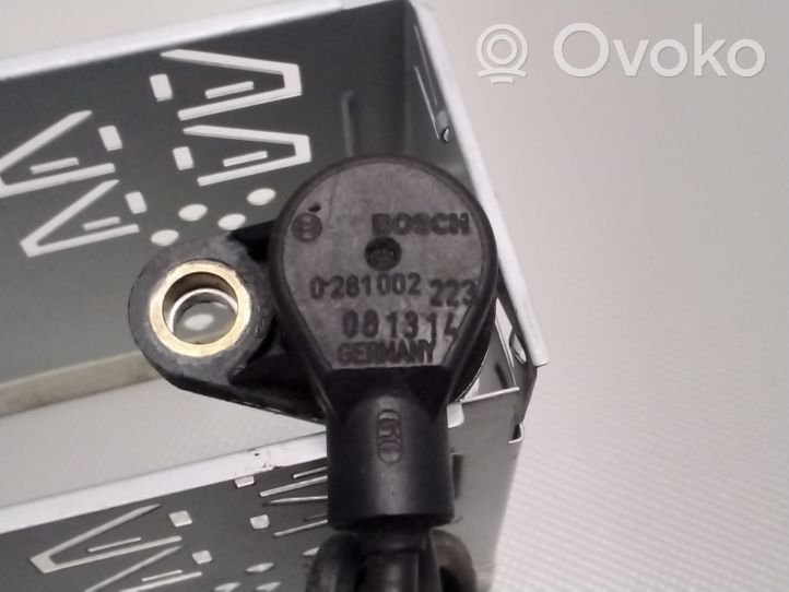 Audi A4 S4 B5 8D Crankshaft position sensor 0281002