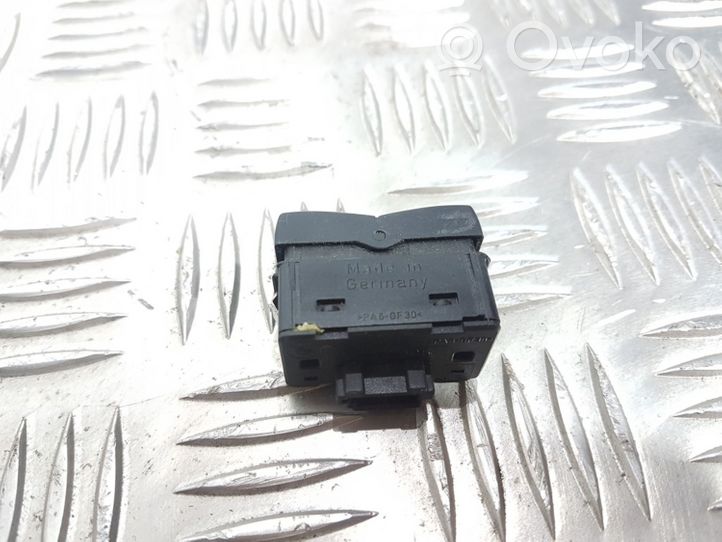 BMW 3 E46 Seat control switch 8099495