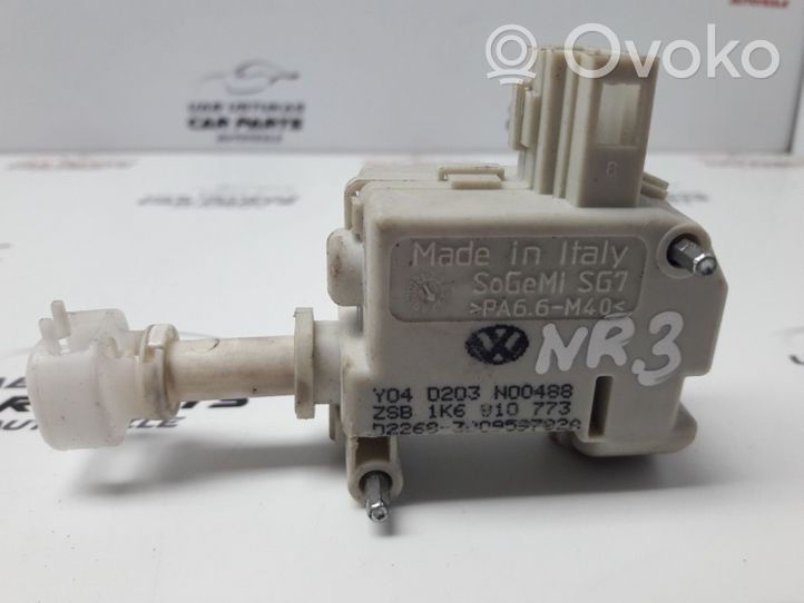 Volkswagen Golf V Serratura del tappo del serbatoio del carburante 1K6910773