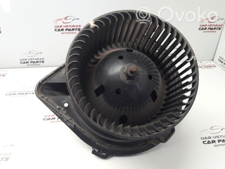 Volkswagen PASSAT B3 Soplador/ventilador calefacción 357820021