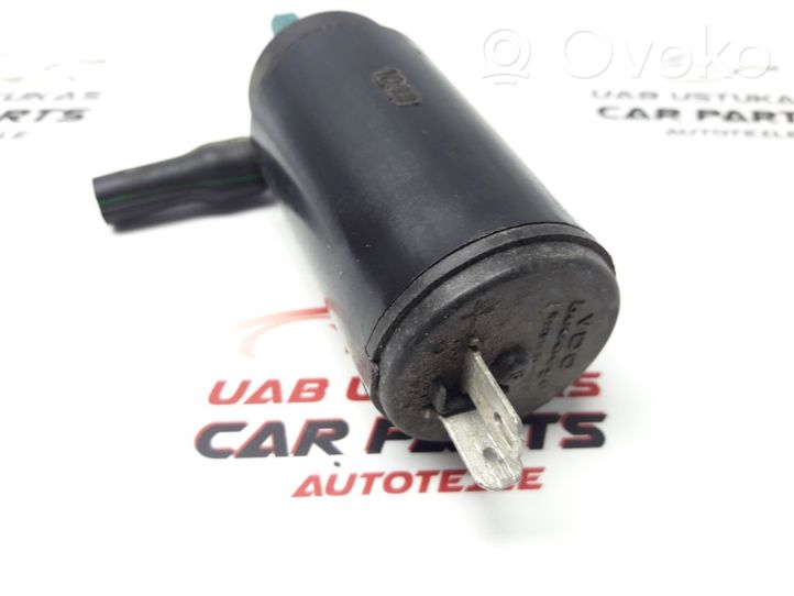 Audi 100 200 5000 C3 Pompe de lave-glace de pare-brise 1088