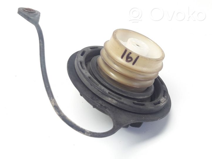 Ford Mondeo MK II Tappo del serbatoio del carburante 4080