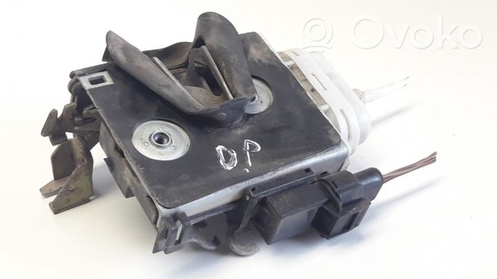 Audi A4 S4 B5 8D Zamek drzwi przednich 4D0173A