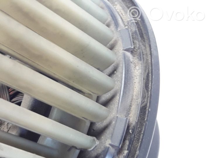 Volkswagen PASSAT B3 Ventola riscaldamento/ventilatore abitacolo 31366012045