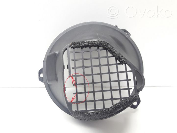 BMW 3 E46 Griglia/mascherina subwoofer 8380565