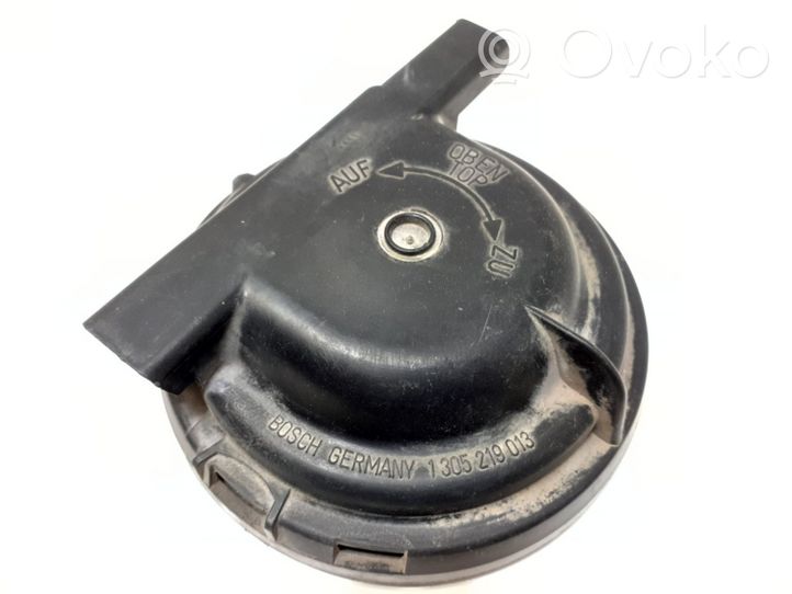 Audi 80 90 B3 Cache-poussière de phare avant 1305219013