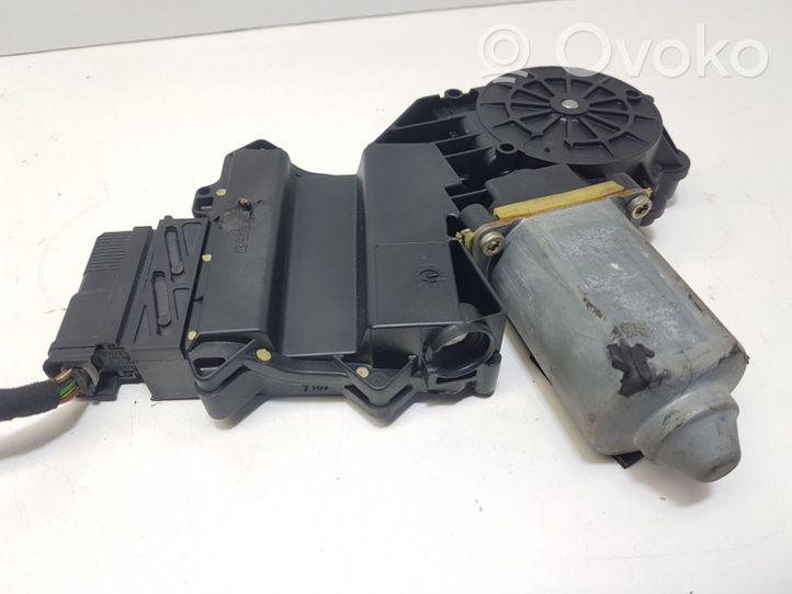 Volkswagen Sharan Moteur de lève-vitre de porte avant 11376105075510