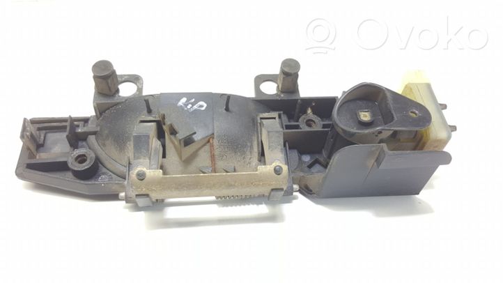 Ford Mondeo MK I Maniglia esterna per portiera anteriore 93BBF22401AH