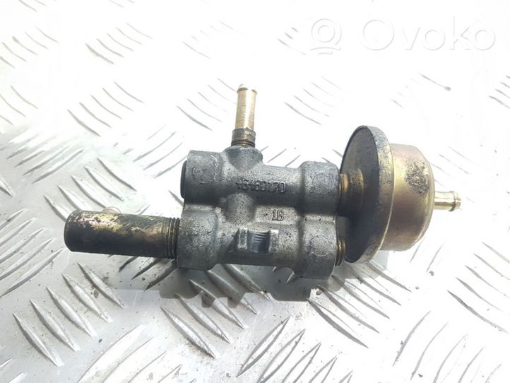 Fiat Punto (176) Regolatore di pressione del carburante 46480170