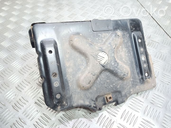 Suzuki SX4 Boîte de batterie 55L0