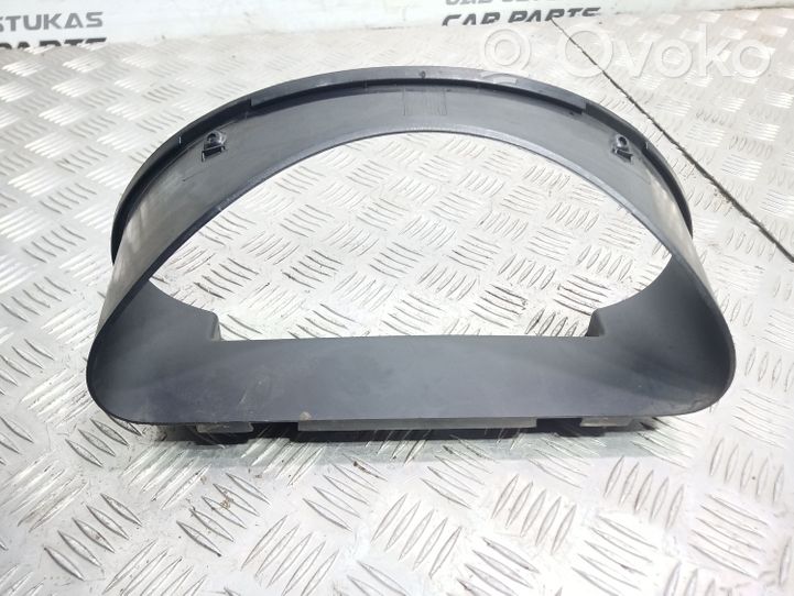 Citroen Saxo Verkleidung des Armaturenbretts 961764767