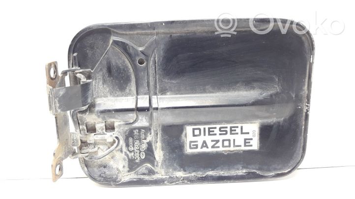 Volkswagen PASSAT B3 Bouchon, volet de trappe de réservoir à carburant 333809905