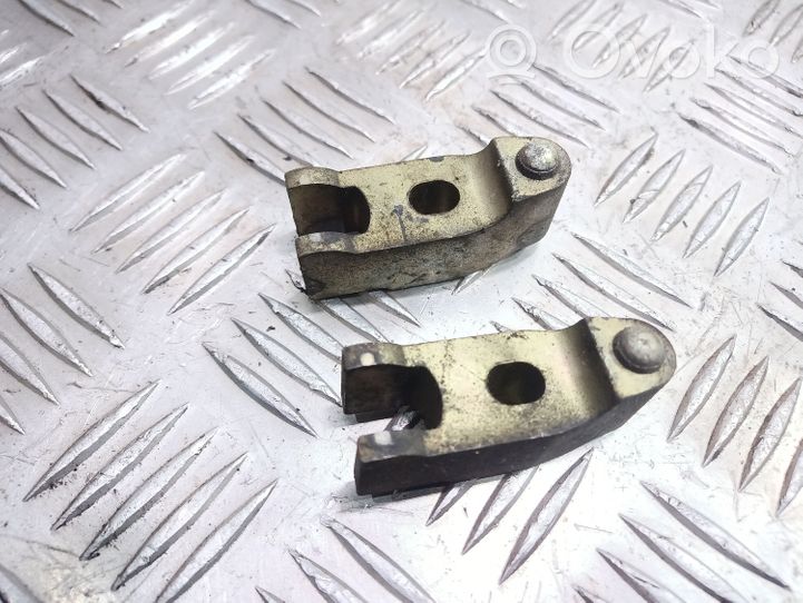 Ford Focus Fuel Injector clamp holder 