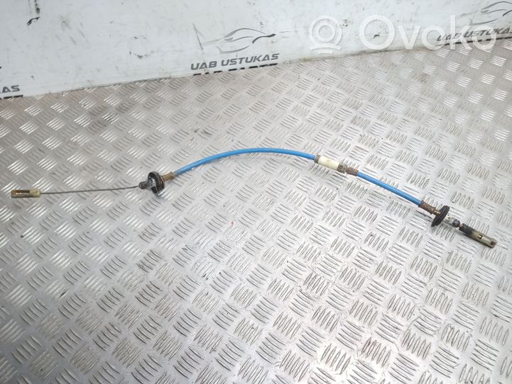 Audi 80 90 B2 Clutch cable 811721335P