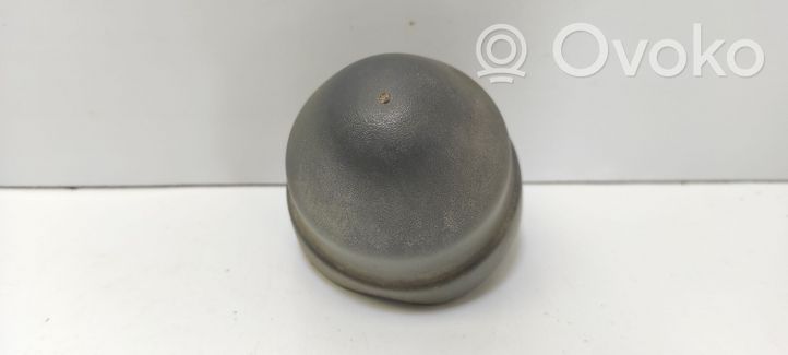 Opel Corsa B Guardapolvo de faro delantero/faro principal 90447645