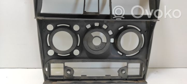 Opel Corsa B Console centrale, commande chauffage/clim 90386819