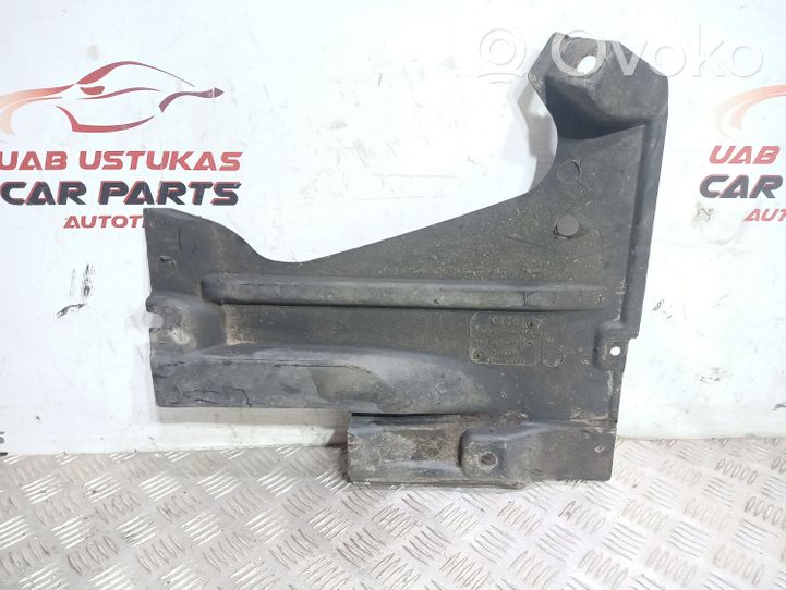 Audi A6 S6 C6 4F Aizmugurējā bufera apakšas aizsargs 4F0825215