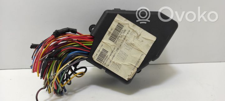 Volkswagen Bora Fuse module 1J0970096A