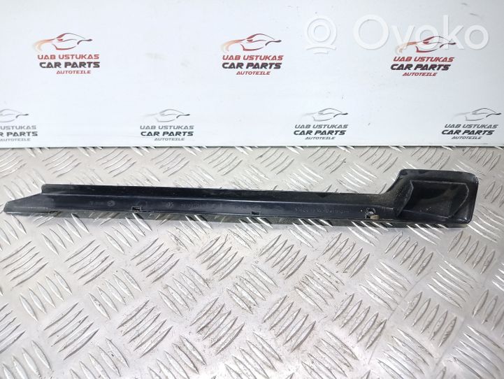 Audi 80 90 B3 Rivestimento del binario sedile anteriore del conducente 191881087