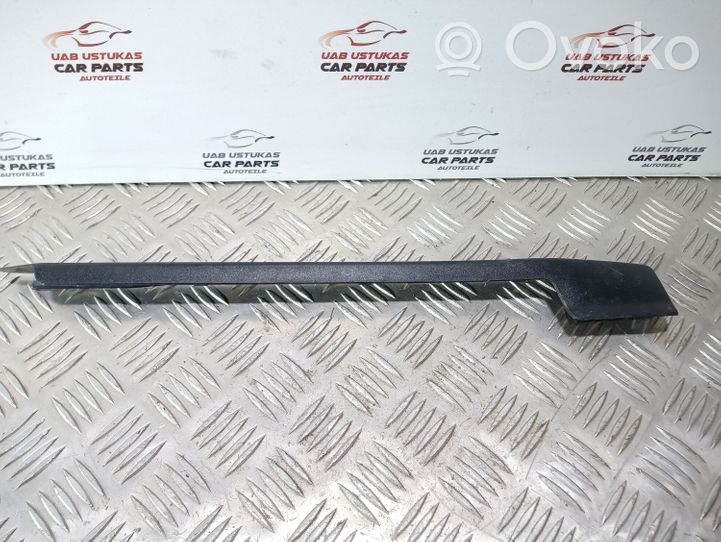 Audi 80 90 B3 Rivestimento del binario sedile anteriore del conducente 191881087